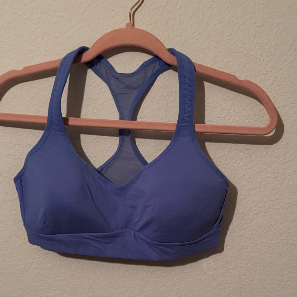 Lululemon Women's Blue Sports Bra size 6